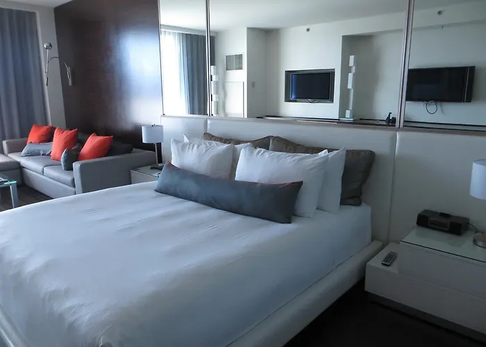 Hotel suites Palms Place And Spa